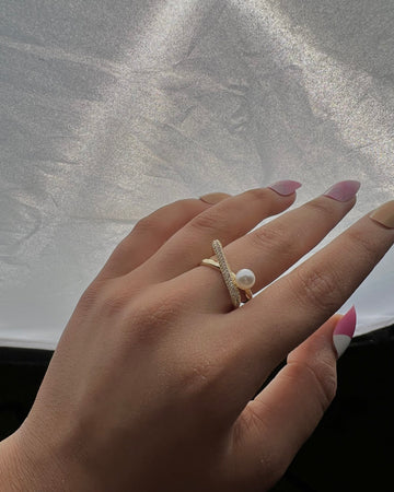 Pearl ring