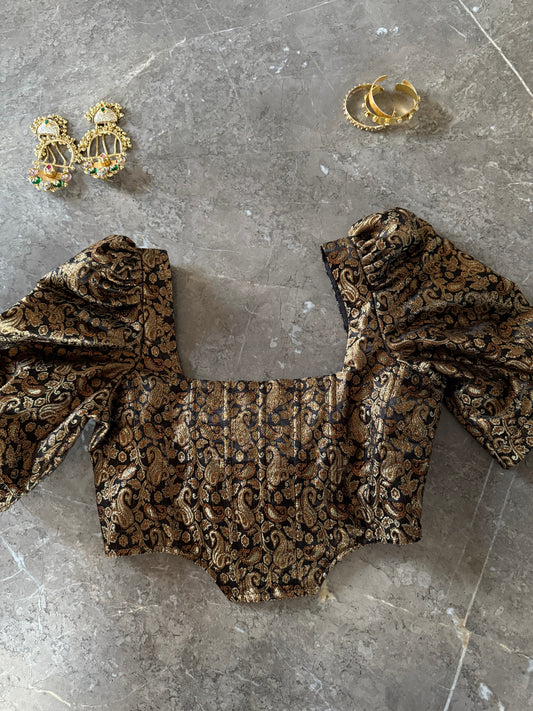 Kaala khatta silk corset